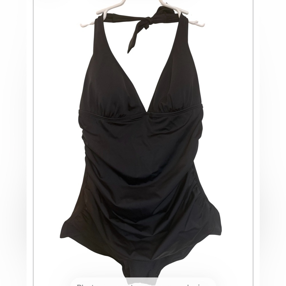 Speedo Black Plus Size One Piece Swimsuit Sz 18 Halter Ruched Classic